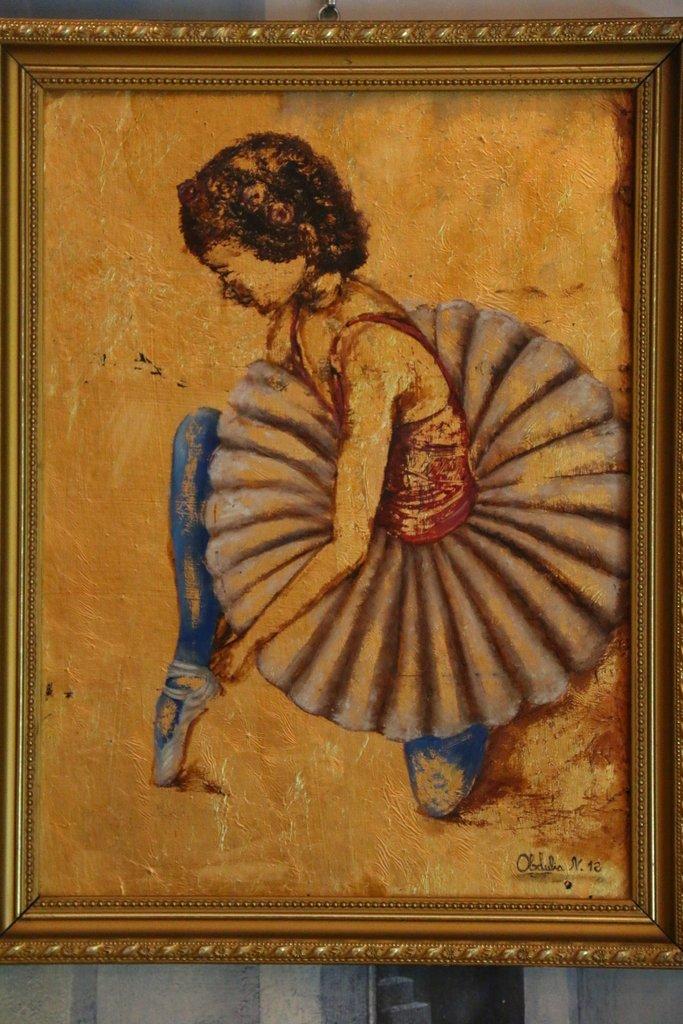Exposición  de pintura en pan de Oro-Plata y Bronce de  Obdulia Nicolas