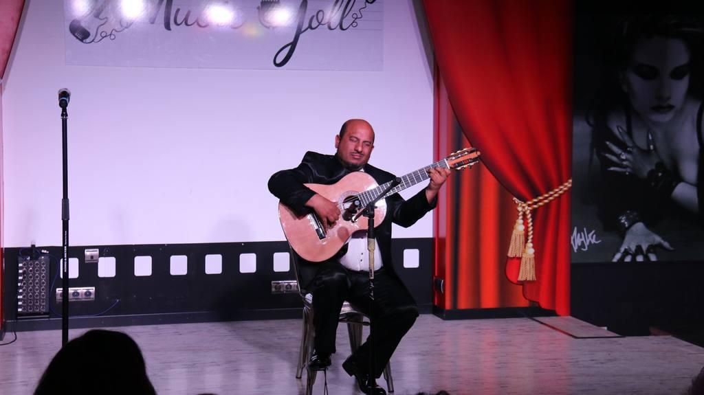 Concierto Guitarra Manuel de Pura en Music Joll de Molina de Segura