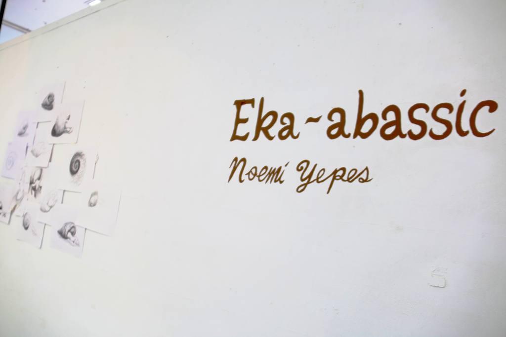 Visita Exposición EKA ABASSIC de Noemí Yepes en Blanca