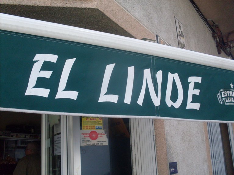 Café Bar El Linde